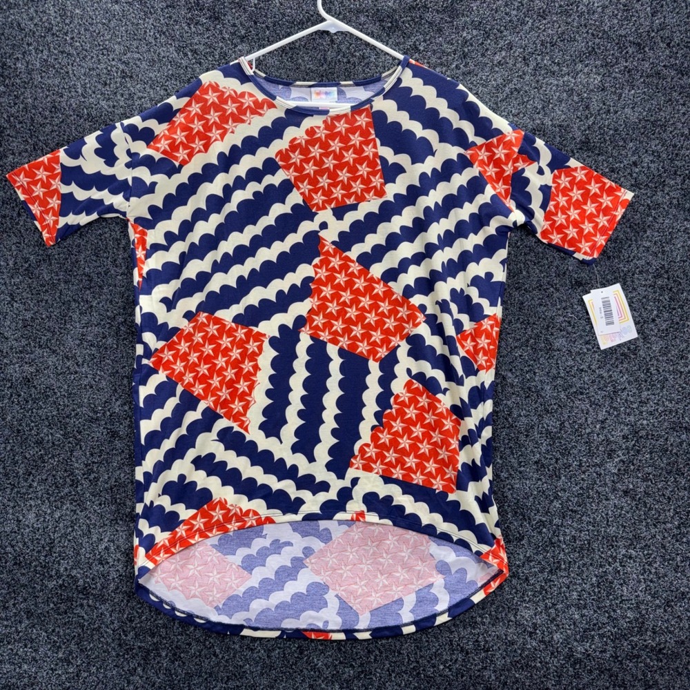 LuLaRoe Irma Tunic Top Sm NWT‎ Red White Blue Stars Scallop Patriotic Geometric